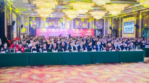荣耀加冕 实至名归 丨高阳陶瓷荣膺“建陶30年·杰出品牌金奖...
